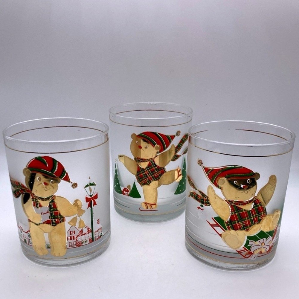Set Of 3 Culver Christmas Glasses  24k Gold Yule Bears Frosted Rocks Low Ball